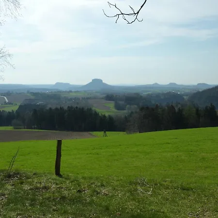 Апартаменты Ferienoase Lilienstein